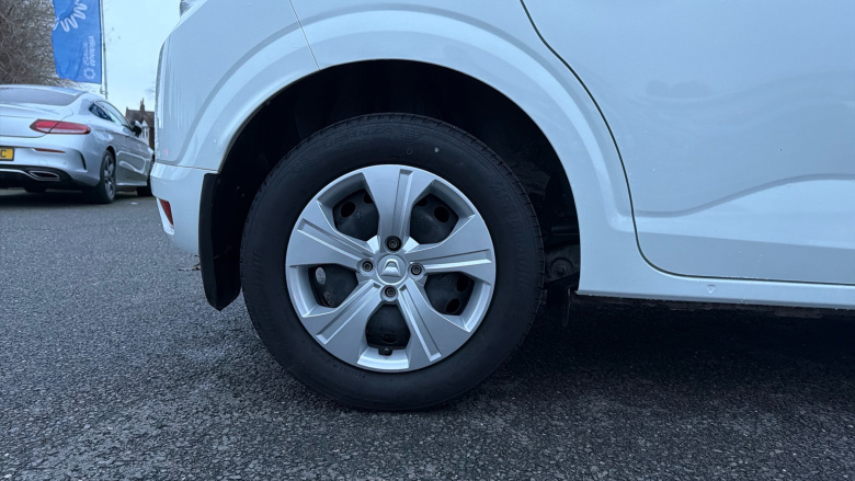 Dacia Sandero 1.0 TCe Essential 5dr Bi Fuel Hatchback